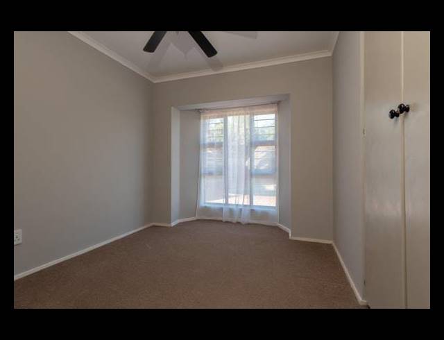 3 BEDROOM DETACHED FOR SALE IN BRACKENHURST